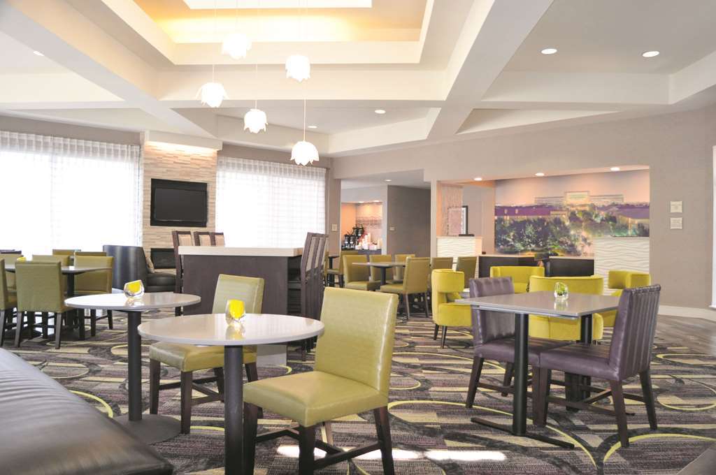 La Quinta By Wyndham Dallas Plano West Restaurant foto